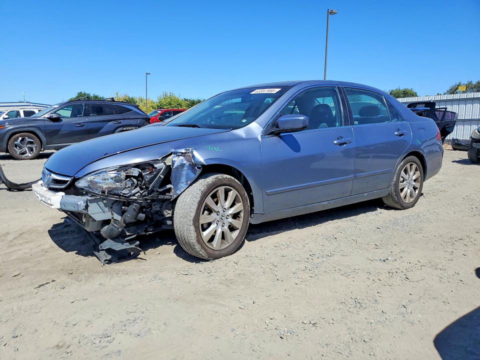 63387986 :رقم المزاد ، 1HGCM66507A042701 vin ، 2007 Honda Accord مزاد بيع