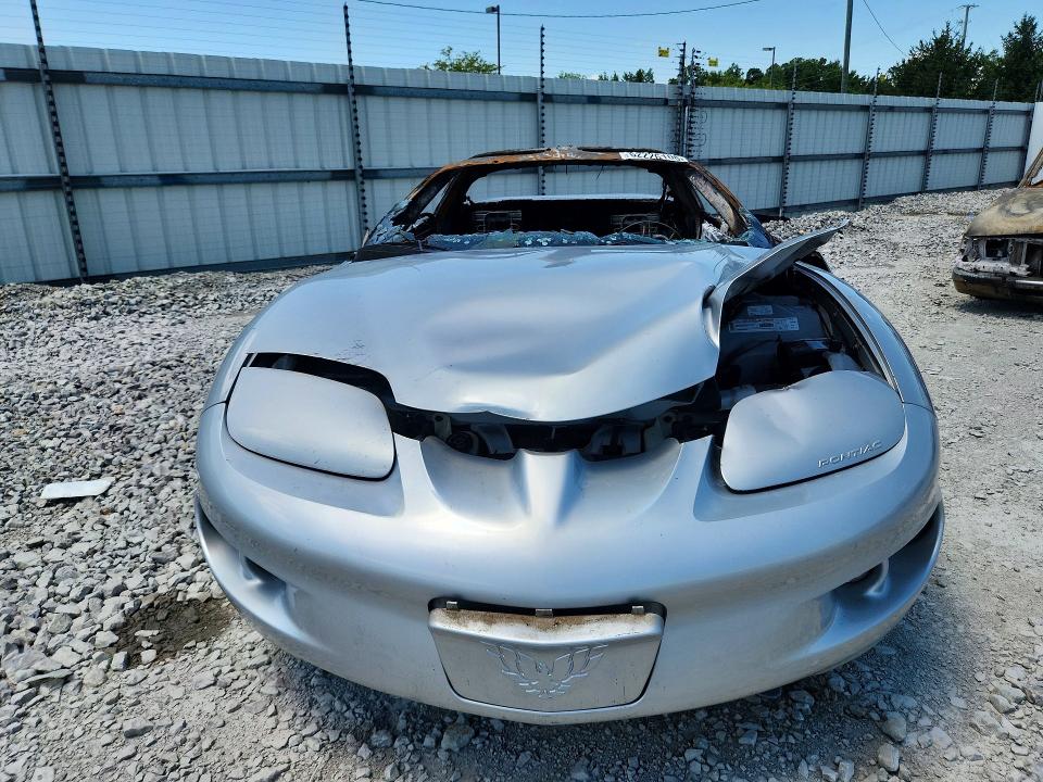 2000 Pontiac Firebird მანქანა იყიდება აუქციონზე, vin: 2G2FS22K3Y2107878, აუქციონის ნომერი: 62226106