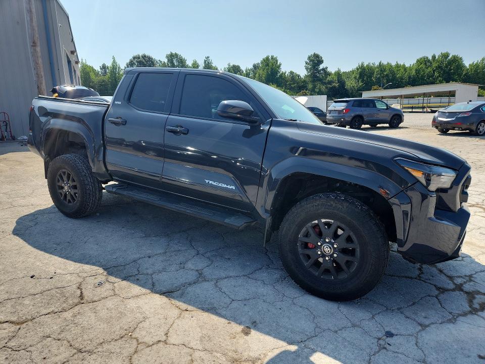 59201276 :رقم المزاد ، 3TYLB5JN9RT000561 vin ، 2024 Toyota Tacoma مزاد بيع