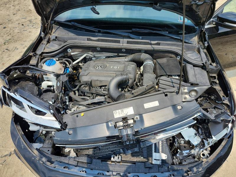 62787536 :رقم المزاد ، 3VWD17AJ6FM273901 vin ، 2015 Volkswagen Jetta مزاد بيع