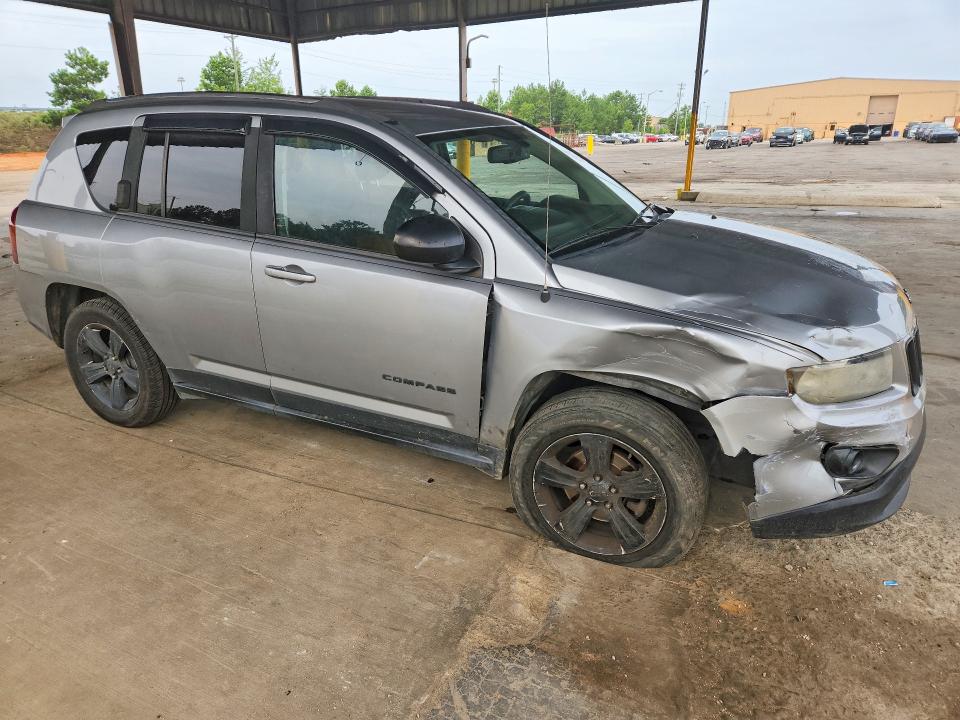 2014 Jeep Compass მანქანა იყიდება აუქციონზე, vin: 1C4NJCBB1ED754513, აუქციონის ნომერი: 62416346