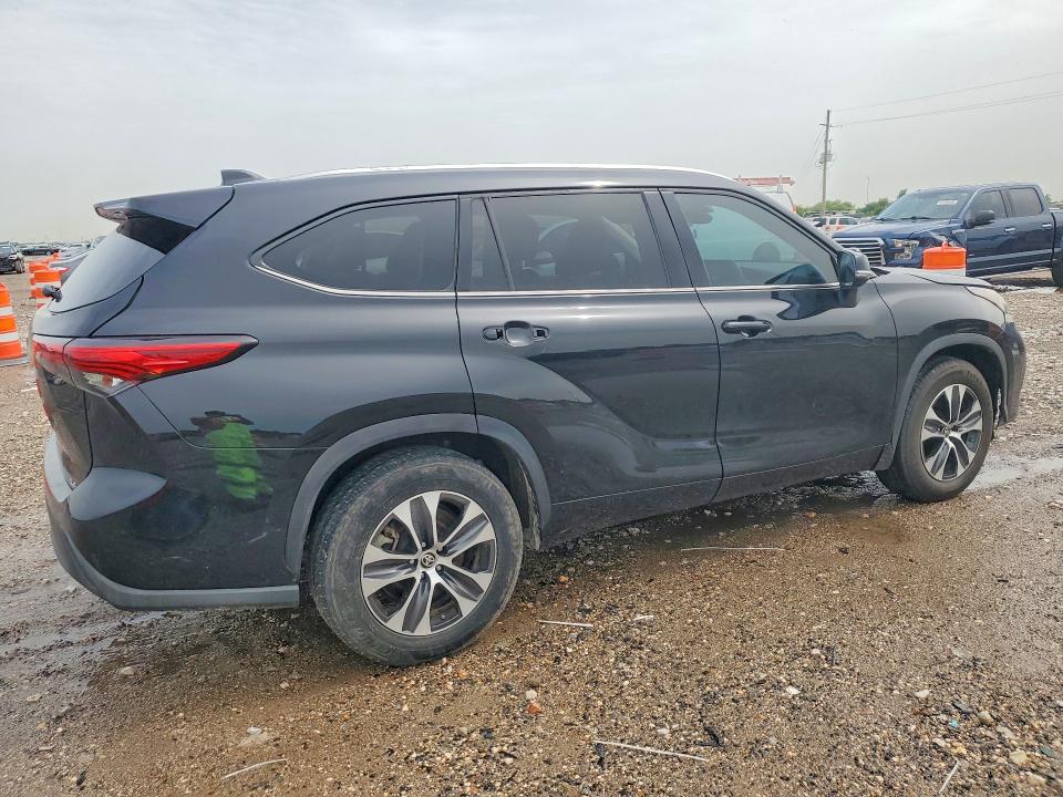Aukcja sprzedaży 2021 Toyota Highlander, vin: 5TDGZRAH1MS039907, numer aukcji: 60130706