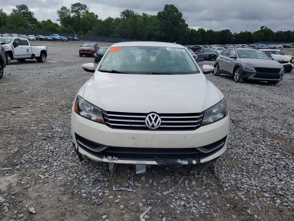 Продажа на аукционе авто 2012 Volkswagen Passat, vin: 1VWBH7A33CC034954, номер лота: 60801616