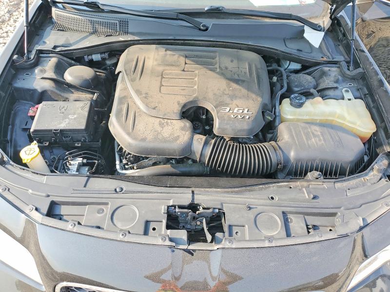 Продажа на аукционе авто 2016 Chrysler 300c, vin: 2C3CCAKG3GH261704, номер лота: 61323366