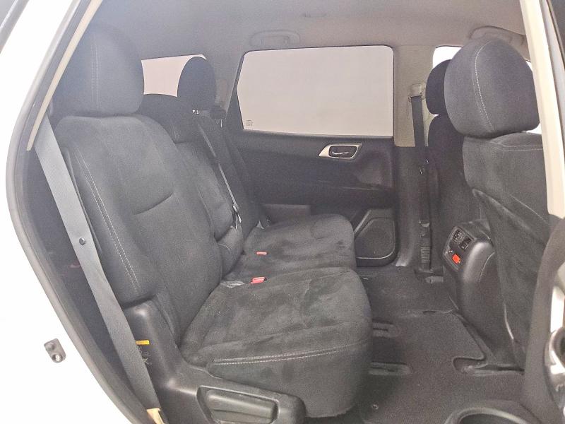 61251366 :رقم المزاد ، 5N1AR2MN9FC625124 vin ، 2015 Nissan Pathfinder مزاد بيع