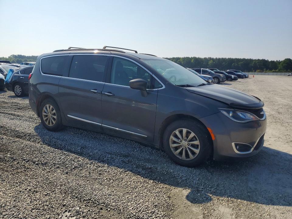 Продажа на аукционе авто 2017 Chrysler Pacifica, vin: 2C4RC1BG3HR506681, номер лота: 85450365