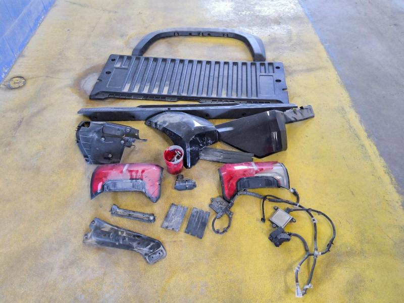 Продажа на аукционе авто 2025 Toyota Tacoma, vin: 3TMLB5JN4SM107695, номер лота: 61421236