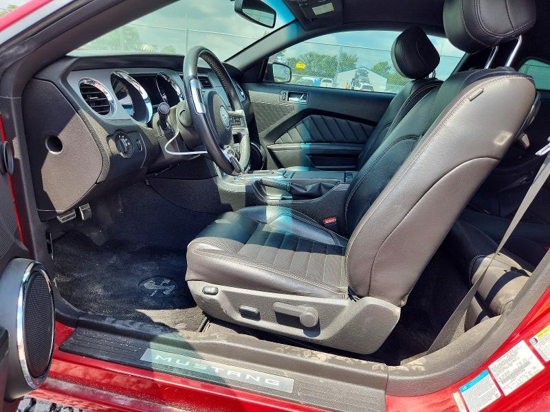 60418446 :رقم المزاد ، 1ZVBP8CF6D5245006 vin ، 2013 Ford Mustang مزاد بيع