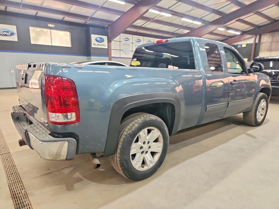 60807496 :رقم المزاد ، 2GTEK19J381269174 vin ، 2008 Gmc Sierra مزاد بيع