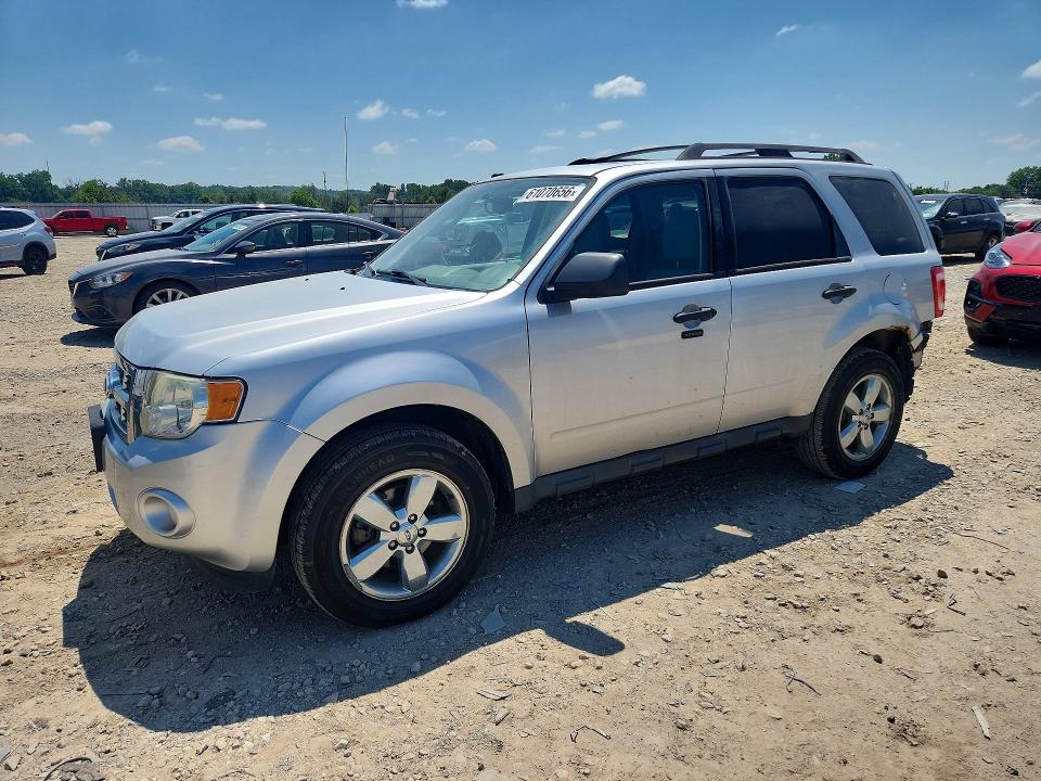 Продажа на аукционе авто 2012 Ford Escape, vin: 1FMCU0DGXCKC82466, номер лота: 61070656