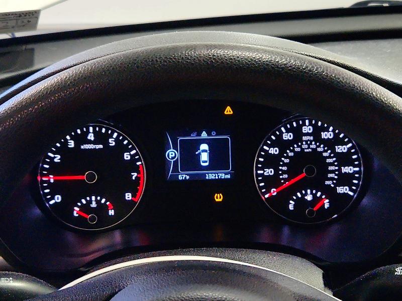 Продажа на аукционе авто 2016 Kia Optima, vin: 5XXGT4L33GG038348, номер лота: 63051716