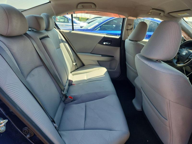 59661816 :رقم المزاد ، 1HGCR2F40HA172819 vin ، 2017 Honda Accord مزاد بيع