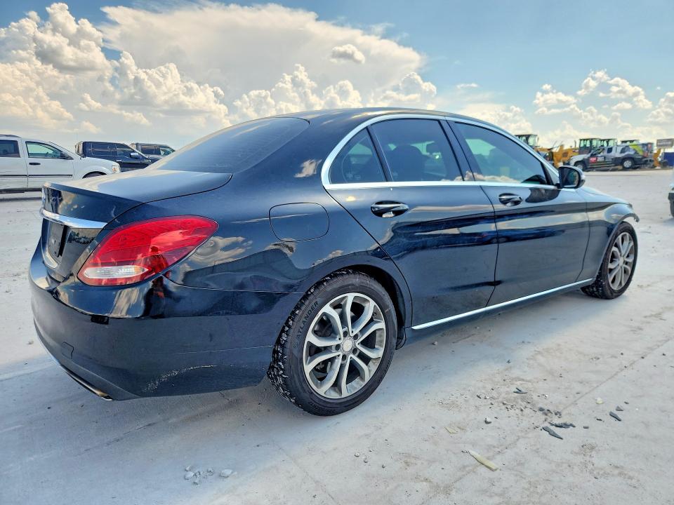 2015 Mercedes-benz C მანქანა იყიდება აუქციონზე, vin: 55SWF4JB5FU087581, აუქციონის ნომერი: 60036656