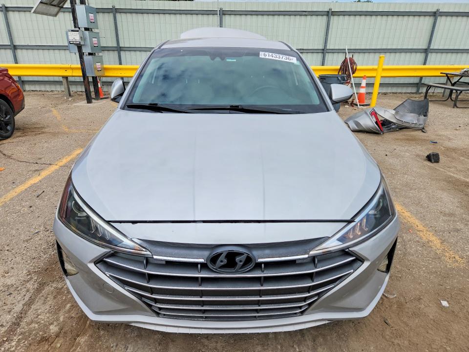 2020 Hyundai Elantra მანქანა იყიდება აუქციონზე, vin: KMHD84LF0LU011011, აუქციონის ნომერი: 61433736