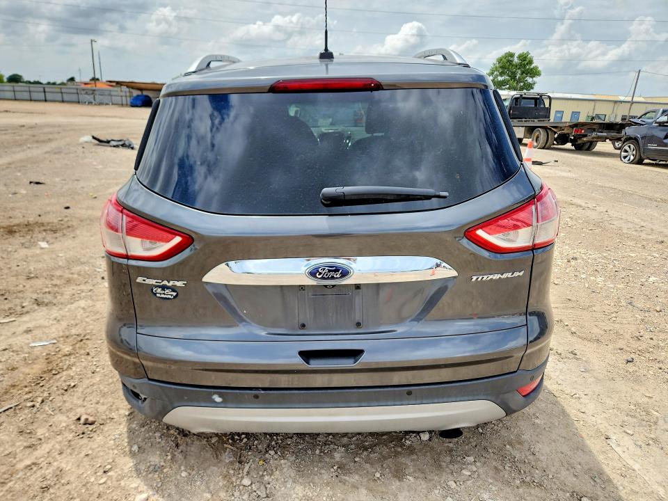 Продажа на аукционе авто 2015 Ford Escape, vin: 1FMCU0JX1FUA07517, номер лота: 61584366
