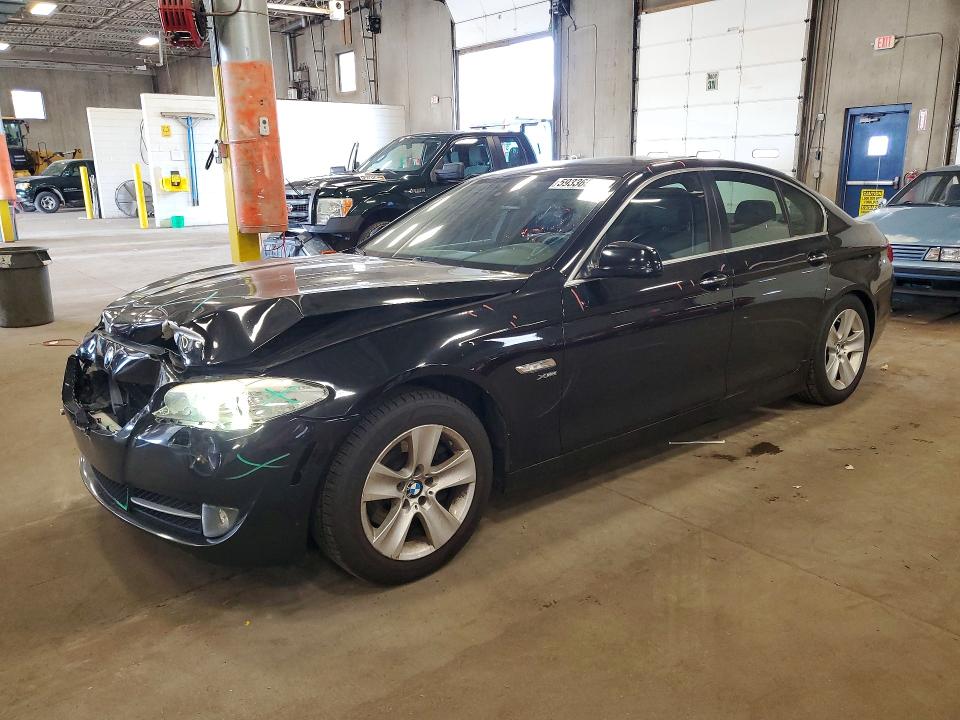59336556 :رقم المزاد ، WBAXH5C55CDW08960 vin ، 2012 Bmw 5 Series 528i مزاد بيع