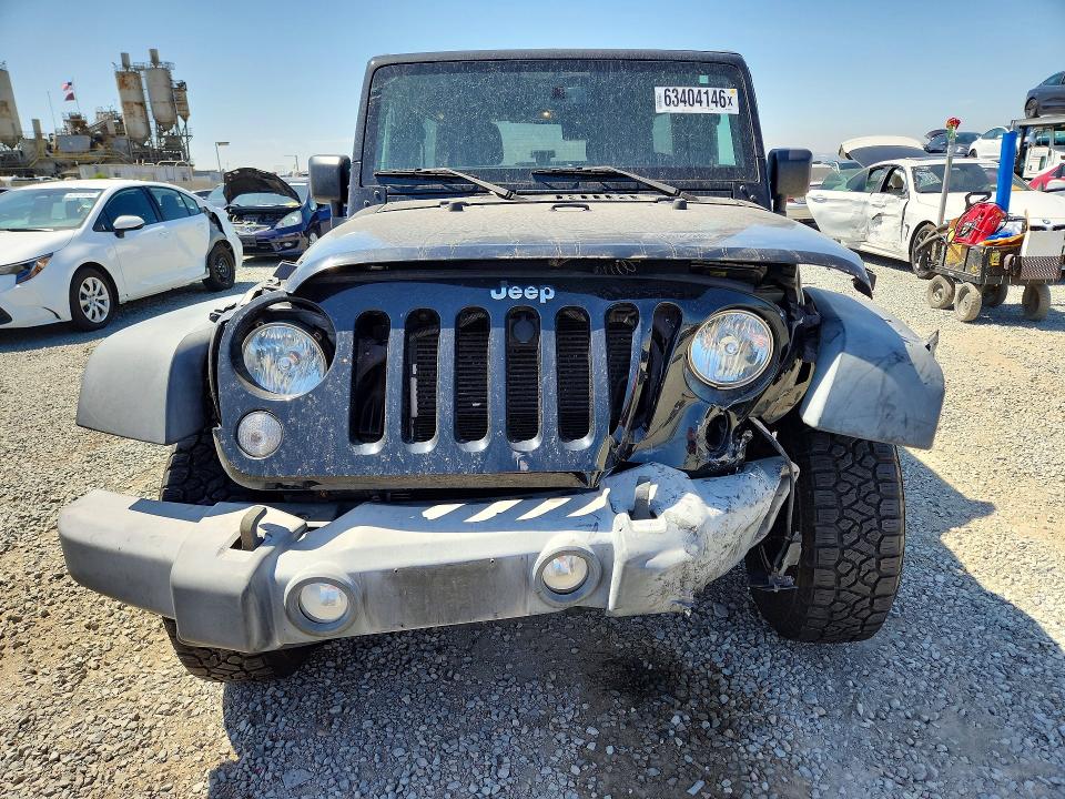 63404146 :رقم المزاد ، 1C4BJWDG4HL529266 vin ، 2017 Jeep Wrangler Unlimited مزاد بيع