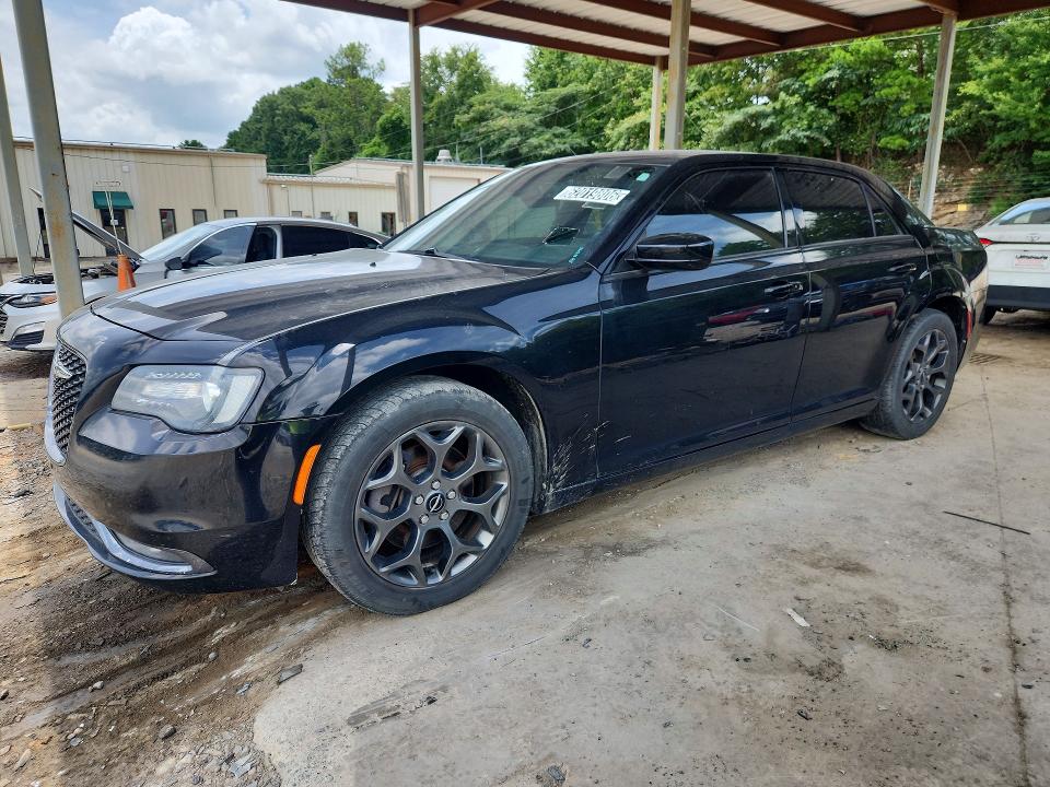 62019806 :رقم المزاد ، 2C3CCAGG6JH267268 vin ، 2018 Chrysler 300 مزاد بيع
