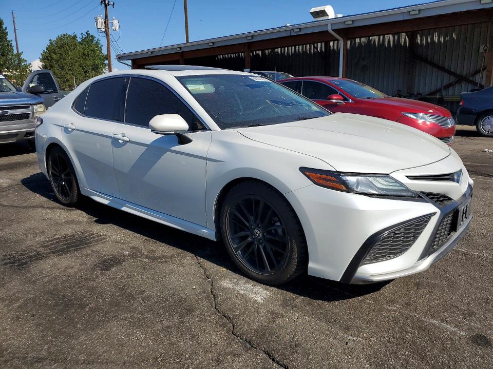 Aukcja sprzedaży 2022 Toyota Camry, vin: 4T1K31AK7NU040951, numer aukcji: 61678986