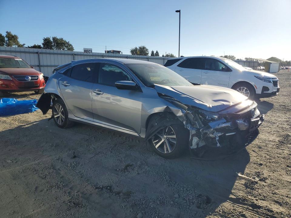 2020 Honda Civic მანქანა იყიდება აუქციონზე, vin: SHHFK7H39LU412546, აუქციონის ნომერი: 63298926