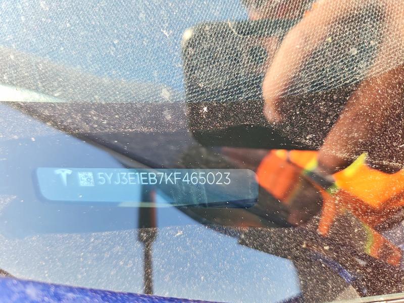 63252796 :رقم المزاد ، 5YJ3E1EB7KF465023 vin ، 2019 Tesla Model 3 مزاد بيع