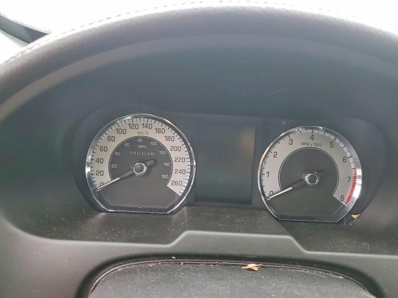 60133606 :رقم المزاد ، SAJXA0FB2BLR99180 vin ، 2011 Jaguar Xf مزاد بيع