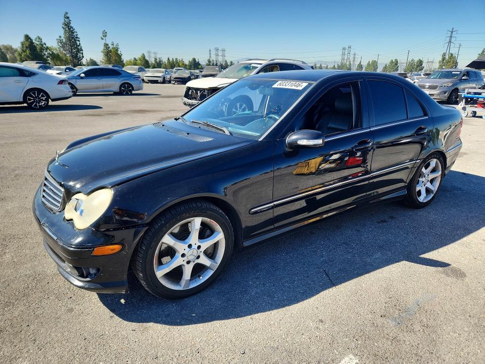 60331046 :رقم المزاد ، WDBRF52H37F926128 vin ، 2007 Mercedes-benz C مزاد بيع