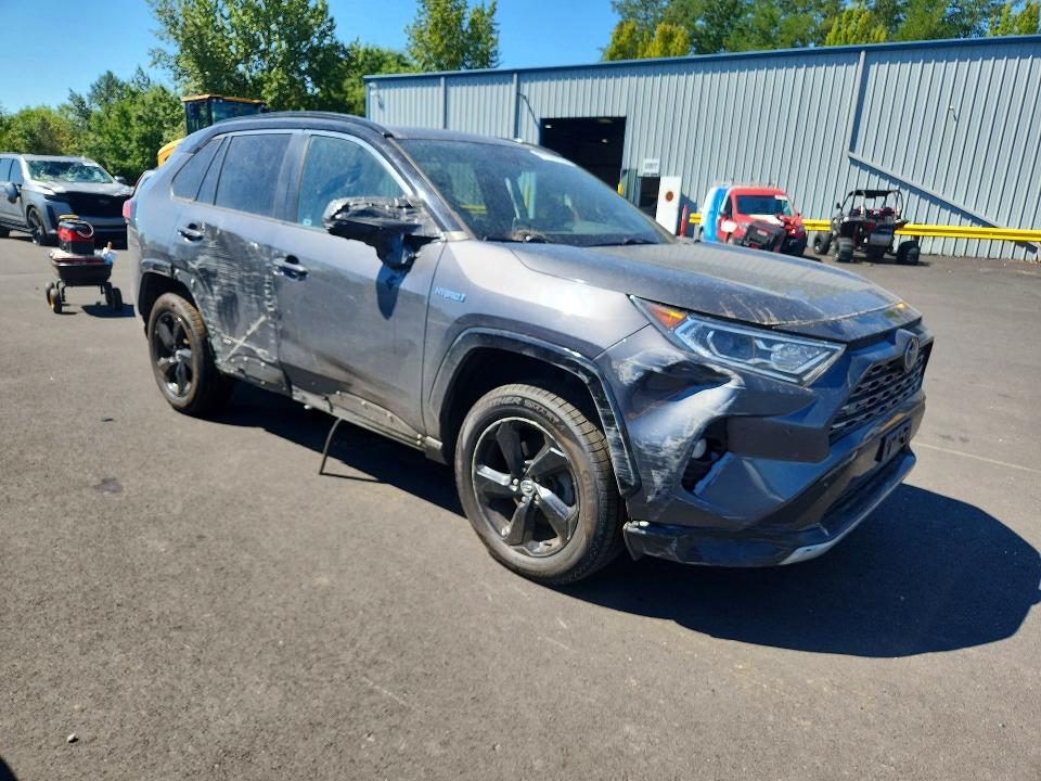 62605286 :رقم المزاد ، 2T3EWRFV3LW065887 vin ، 2020 Toyota Rav4 مزاد بيع