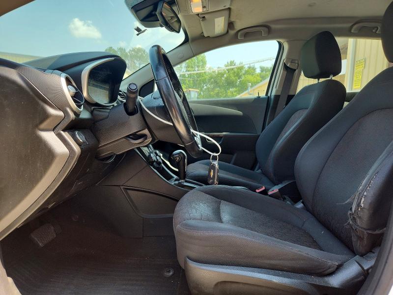 61574076 :رقم المزاد ، 1G1JD6SBXK4128101 vin ، 2019 Chevrolet Sonic مزاد بيع