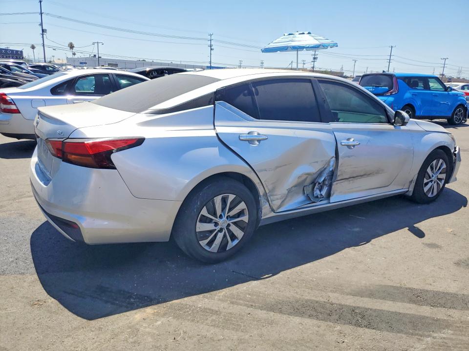 61202236 :رقم المزاد ، 1N4BL4BV3LC228275 vin ، 2020 Nissan Altima مزاد بيع