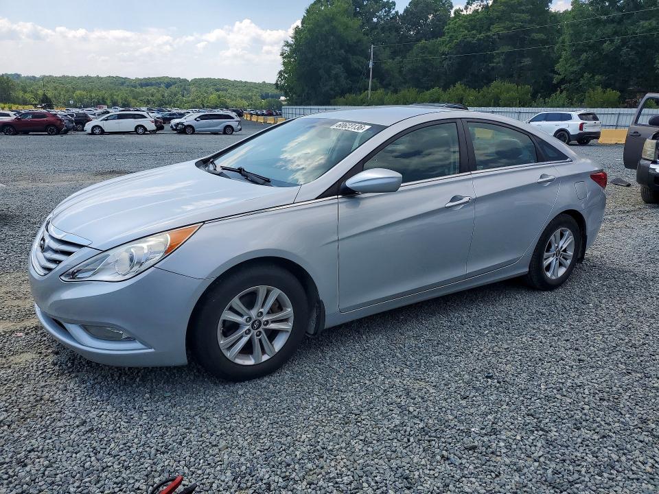 60623136 :رقم المزاد ، 5NPEB4AC7DH598774 vin ، 2013 Hyundai Sonata مزاد بيع