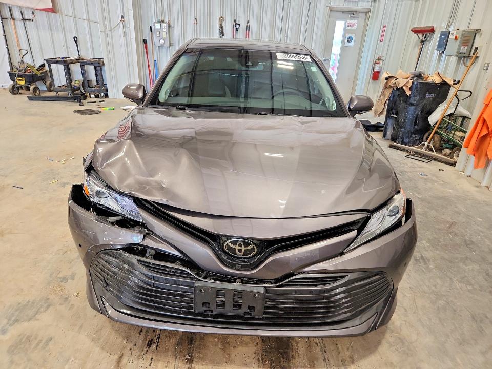Aukcja sprzedaży 2018 Toyota Camry, vin: 4T1B11HK6JU511915, numer aukcji: 60006966
