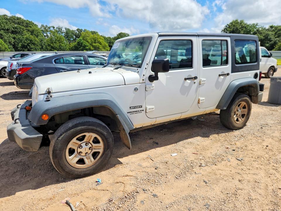 Auction sale of the 2015 Jeep Wrangler Unlimited, vin: 1C4BJWKG7FL725590, lot number: 61417866