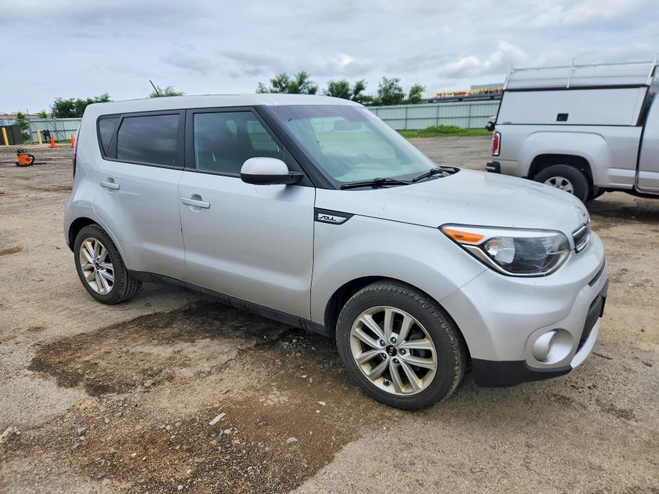 2017 Kia Soul მანქანა იყიდება აუქციონზე, vin: KNDJP3A57H7424967, აუქციონის ნომერი: 59296406