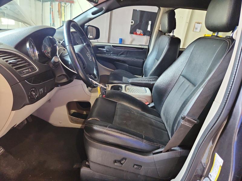 62744806 :رقم المزاد ، 2C4RDGCG7KR802454 vin ، 2019 Dodge Grand Caravan مزاد بيع