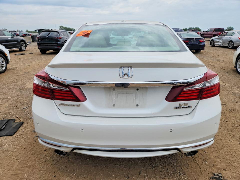59907236 :رقم المزاد ، 1HGCR3F99GA022997 vin ، 2016 Honda Accord مزاد بيع