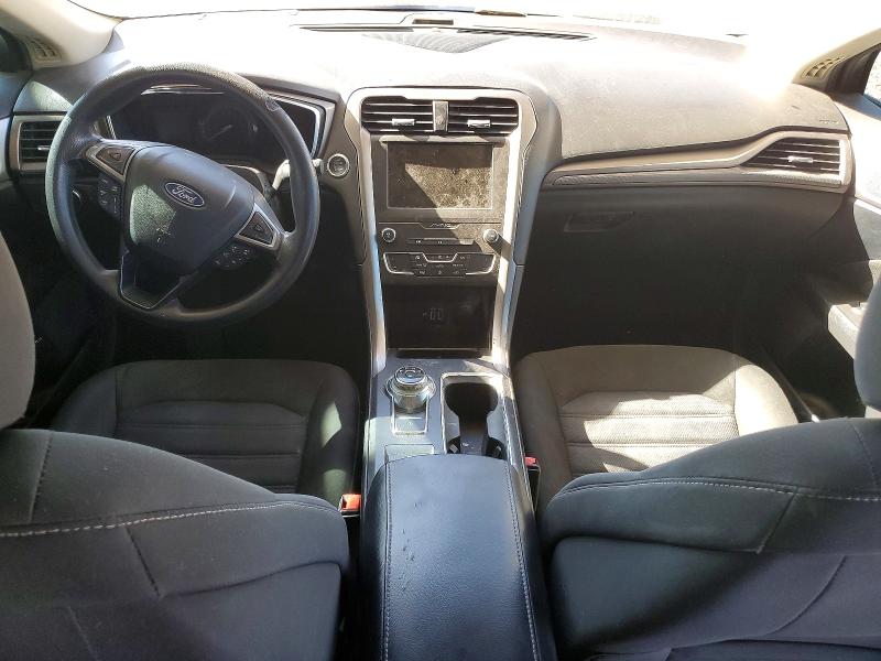 62886126 :رقم المزاد ، 3FA6P0LU0LR255469 vin ، 2020 Ford Fusion مزاد بيع