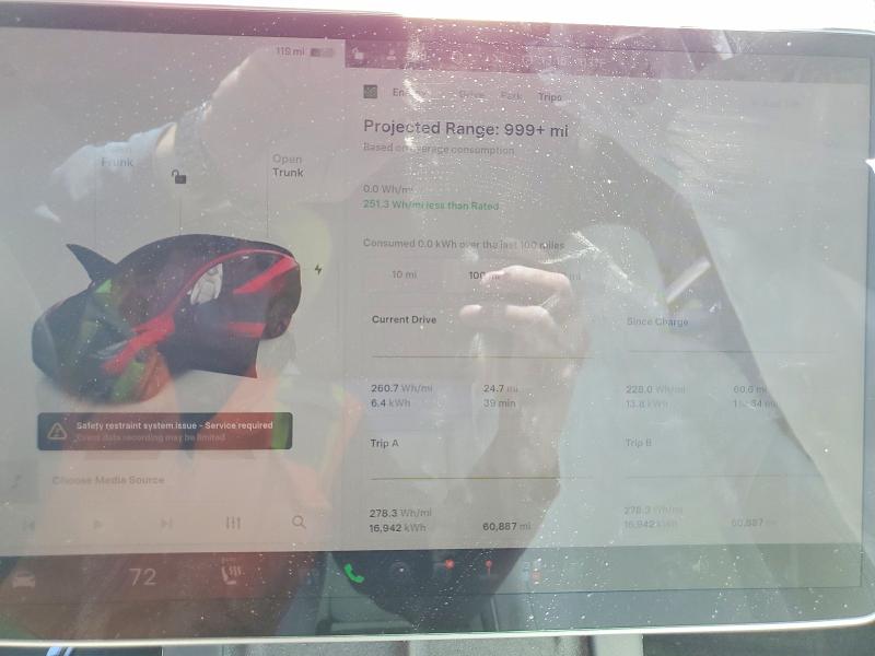 61788676 :رقم المزاد ، 7SAYGDEE1RF194730 vin ، 2024 Tesla Model  Y مزاد بيع