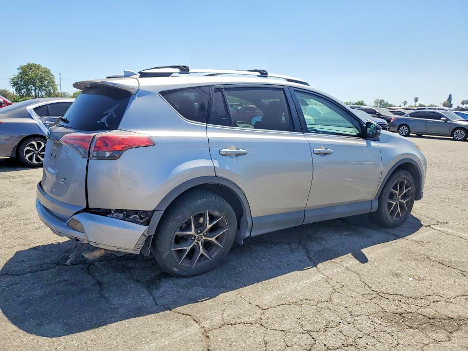 Auction sale of the 2016 Toyota Rav4, vin: 2T3JFREV2GW535476, lot number: 62705266