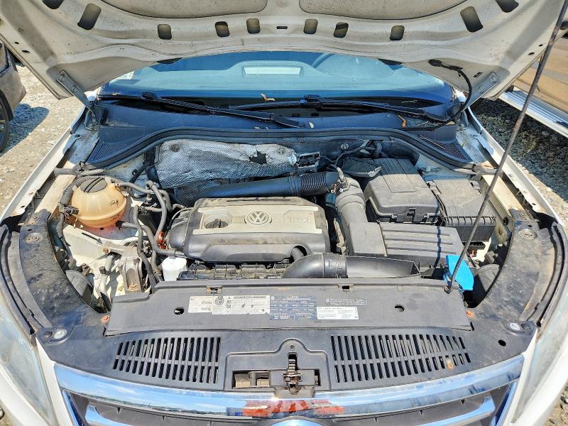 60200496 :رقم المزاد ، WVGBV7AX9BW543227 vin ، 2011 Volkswagen Tiguan مزاد بيع