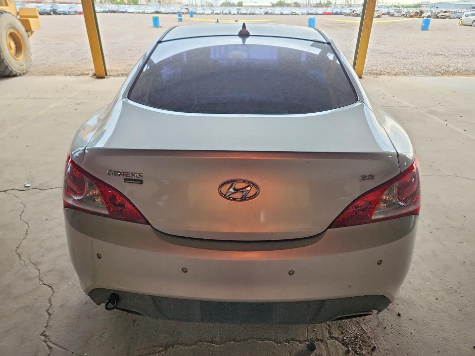 2010 Hyundai Genesis Coupe მანქანა იყიდება აუქციონზე, vin: KMHHU6KH3AU030998, აუქციონის ნომერი: 62725556