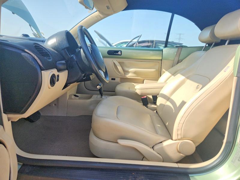 73343355 :رقم المزاد ، 3VWRF31Y78M411557 vin ، 2008 Volkswagen New Beetle مزاد بيع