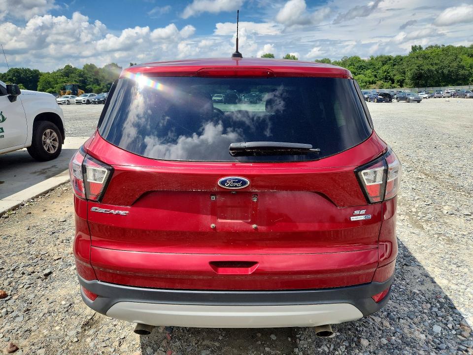 2017 Ford Escape მანქანა იყიდება აუქციონზე, vin: 1FMCU9GD4HUC66457, აუქციონის ნომერი: 60702836