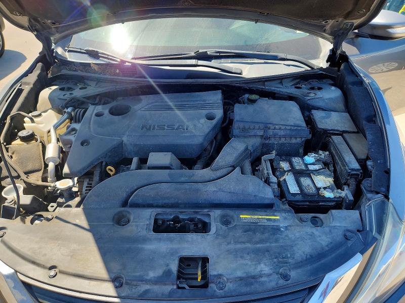 Продажа на аукционе авто 2017 Nissan Altima, vin: 1N4AL3AP8HC180675, номер лота: 62508146