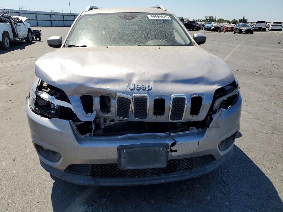 60694976 :رقم المزاد ، 1C4PJLLB9KD187017 vin ، 2019 Jeep Cherokee مزاد بيع