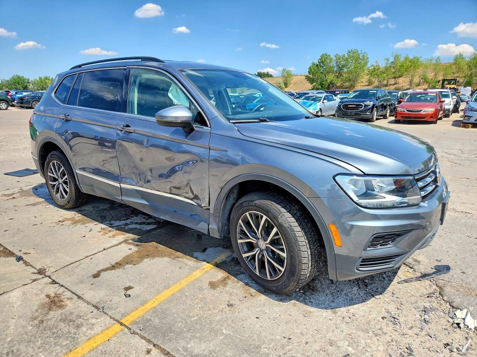 Продаж на аукціоні авто 2020 Volkswagen Tiguan, vin: 3VV2B7AX8LM150982, номер лоту: 62478566