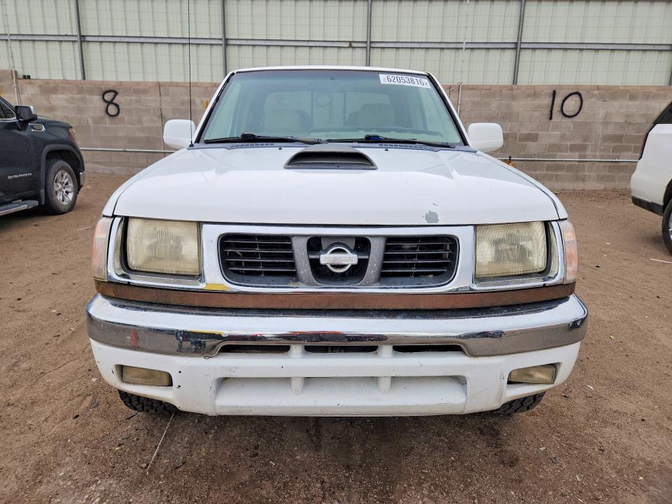 62053816 :رقم المزاد ، 1N6ED27Y3YC338677 vin ، 2000 Nissan Frontier مزاد بيع