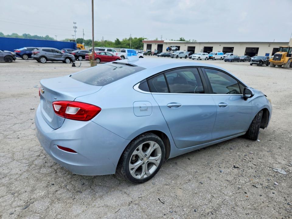 Продажа на аукционе авто 2017 Chevrolet Cruze, vin: 1G1BE5SM4H7180604, номер лота: 60521386