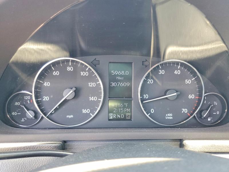 60620536 :رقم المزاد ، WDBRF40J05F713926 vin ، 2005 Mercedes-benz C مزاد بيع