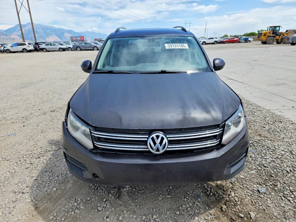 59724186 :رقم المزاد ، WVGAV7AXXGW601882 vin ، 2016 Volkswagen Tiguan مزاد بيع